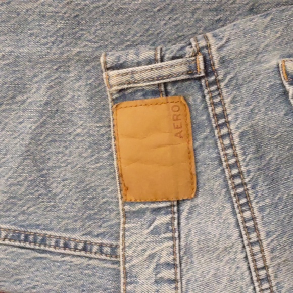 Cute Aeropostale Mom Jeans - Picture 10 of 10